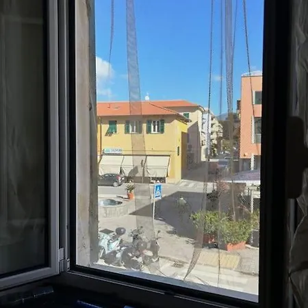 A Due Passi Dalle 5 Terre ריבה טריגוסו